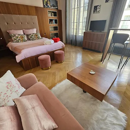 Rose Apartment Paris Exterior photo